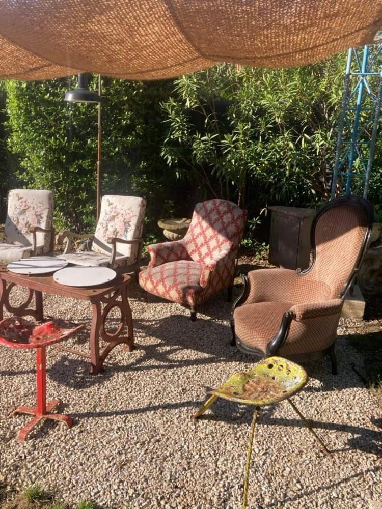 Chez Les Brocs B&B Canet  Buitenkant foto