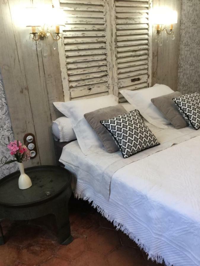 Chez Les Brocs B&B Canet  Buitenkant foto