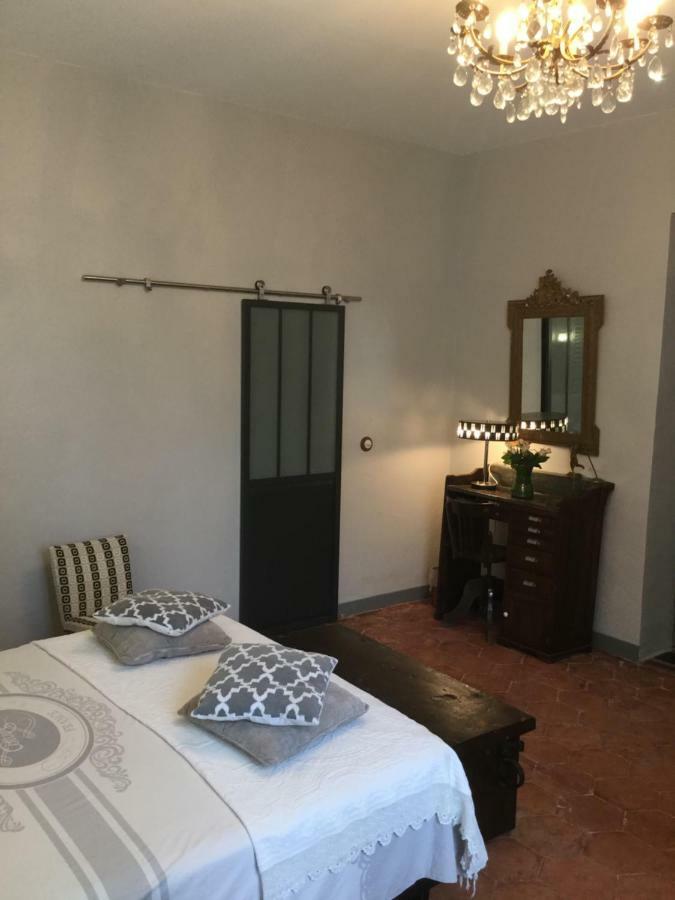 Chez Les Brocs B&B Canet  Buitenkant foto